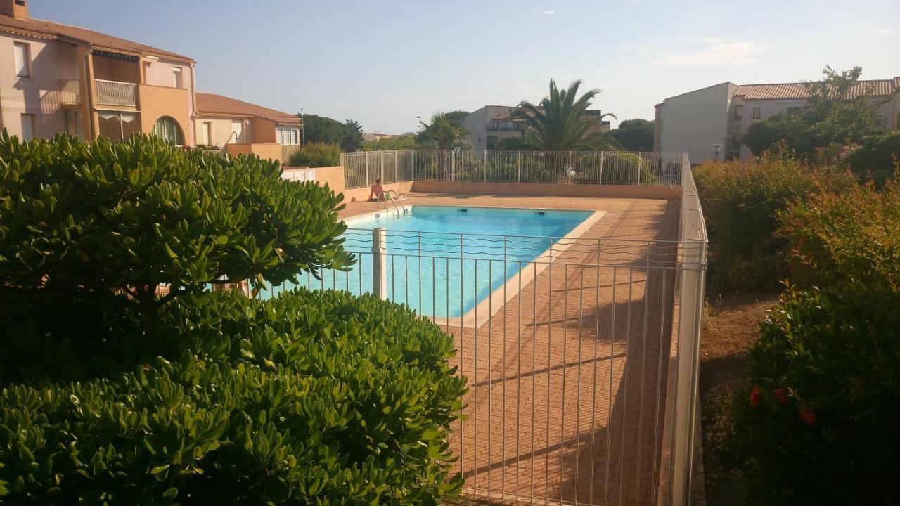 Lara 3 - T2 Loggia Piscine 2 Lits Doubles Parking Pres Du Centre-Port Et Ile Loisirs Apartment Агде Екстериор снимка