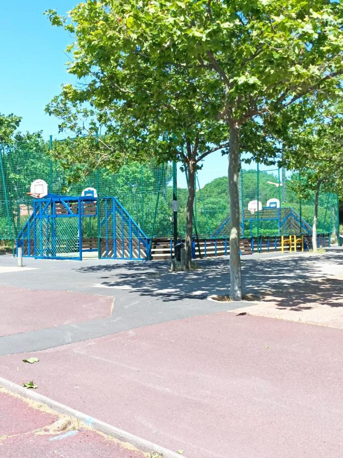 Lara 3 - T2 Loggia Piscine 2 Lits Doubles Parking Pres Du Centre-Port Et Ile Loisirs Apartment Агде Екстериор снимка